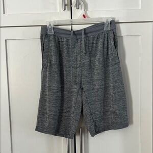 Uniqlo Men's Heather Gray Athletic Drawstring Shorts